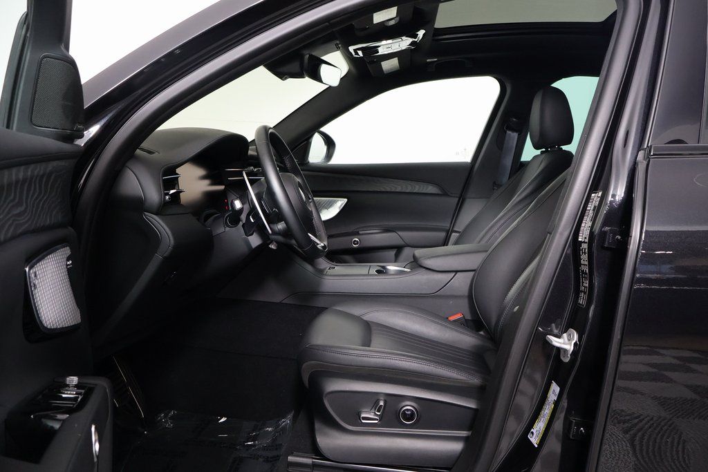 Thumbnail: 2023 Maserati Grecale - 10