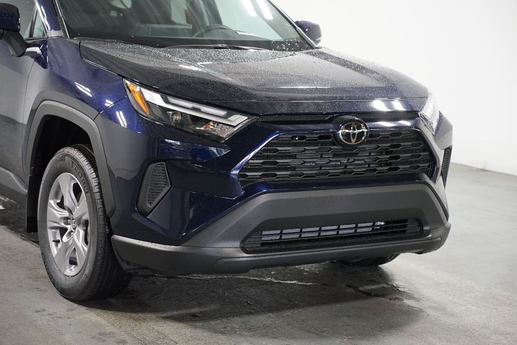 2025 Toyota RAV4 XLE 4