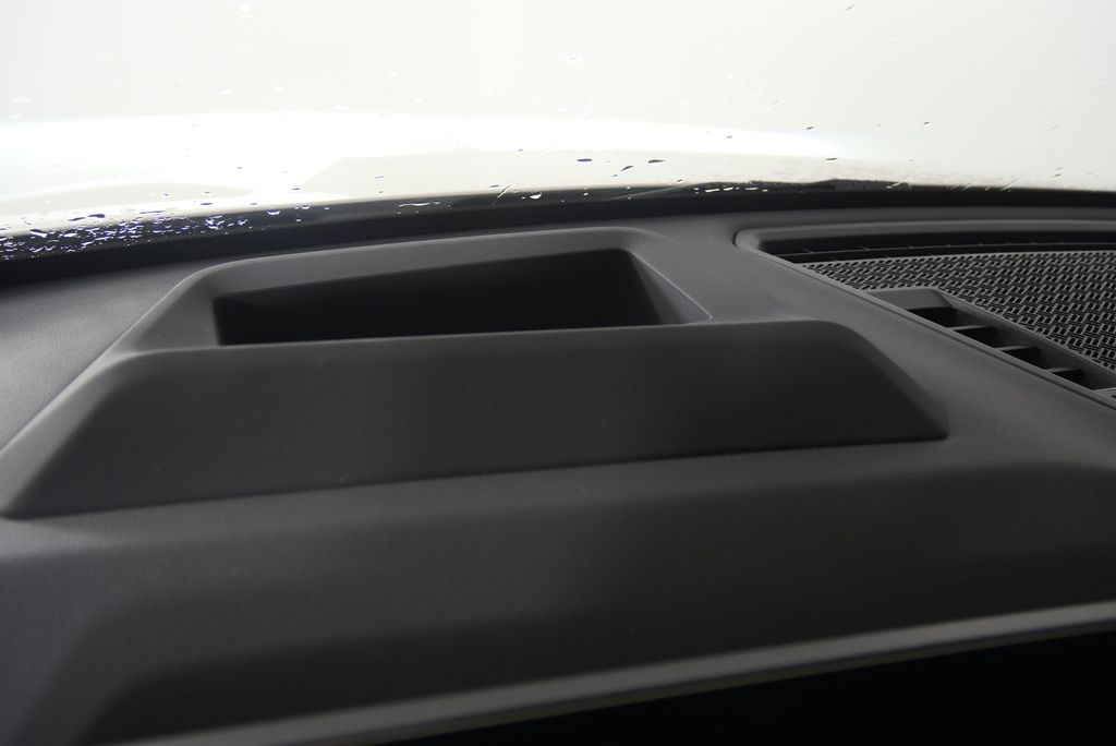 Thumbnail: 2026 BMW X1 - 19