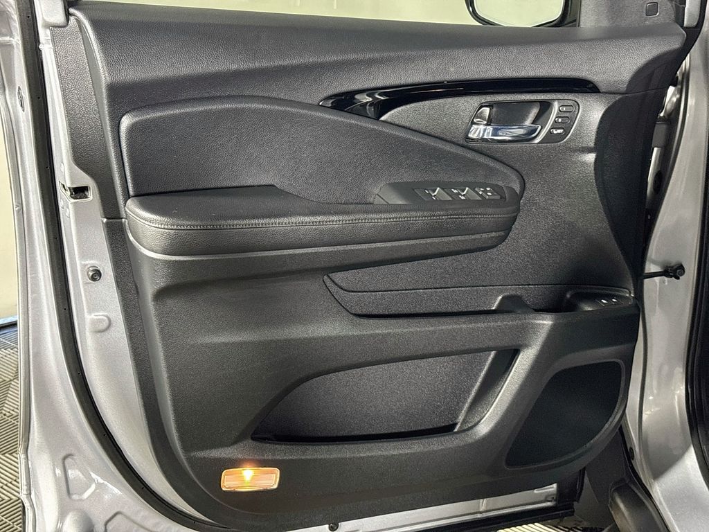 2021 Honda Passport Elite