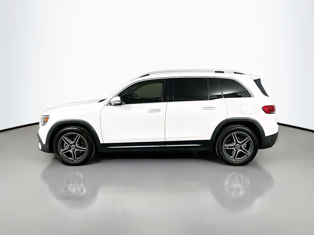 Thumbnail: 2021 Mercedes-Benz GLB - 8