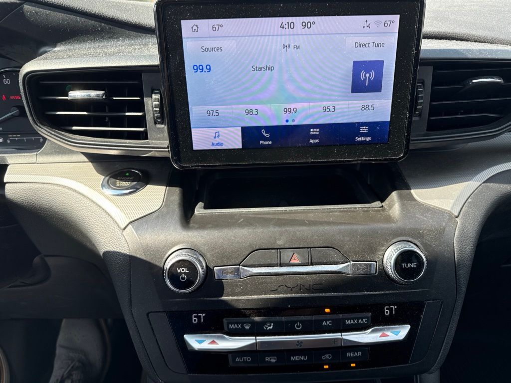 Used 2020 Silver Ford XLT image 4