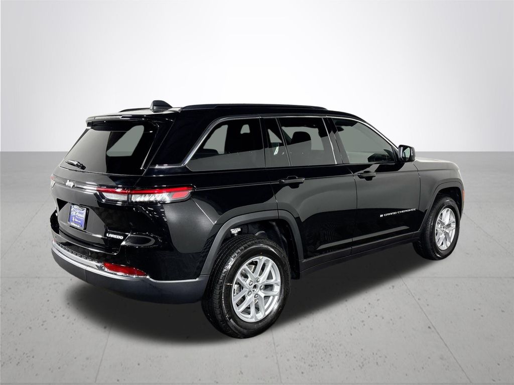 2025 Jeep Grand Cherokee Laredo X