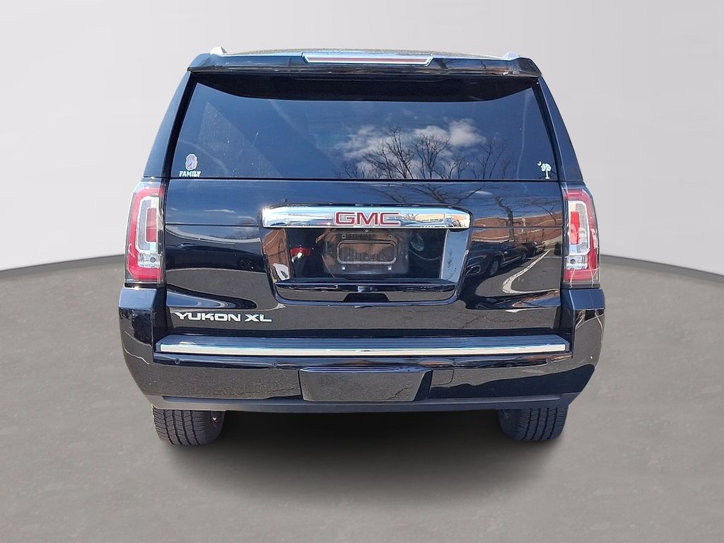 Thumbnail: 2018 GMC Yukon XL - 5