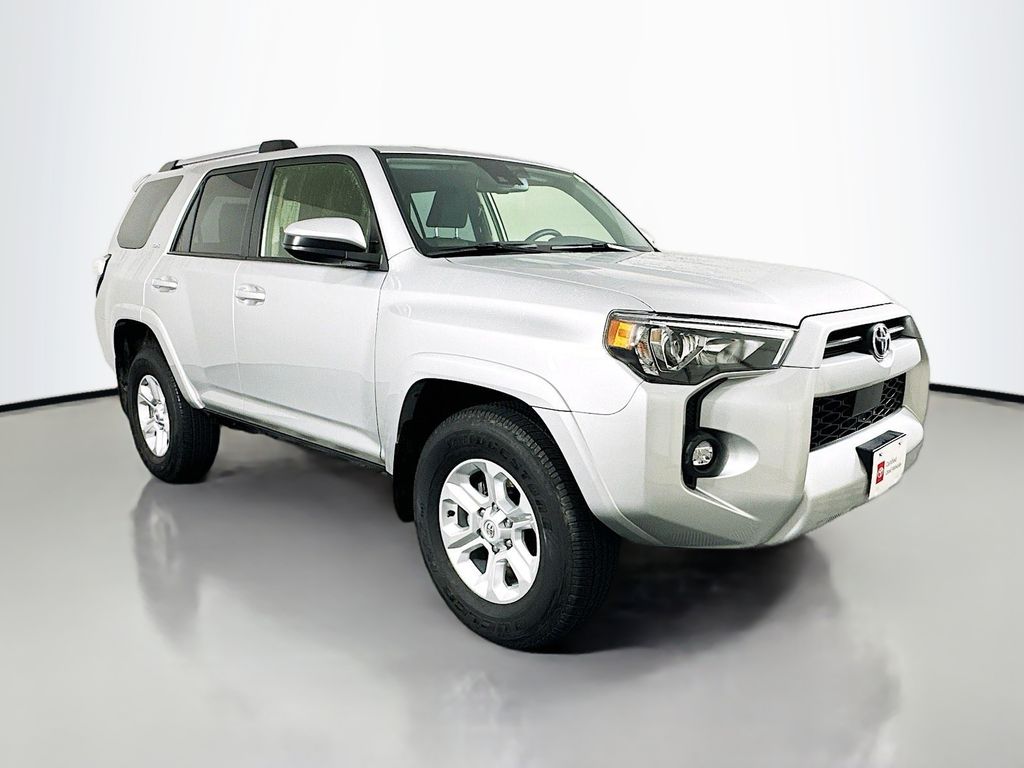 2023 Toyota 4Runner SR5 3