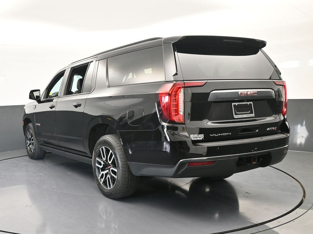 Used 2022 Onyx Black GMC AT4 image 4
