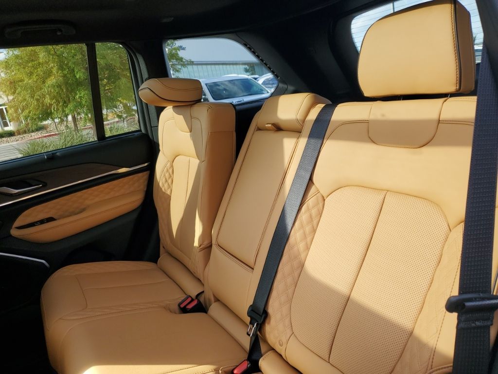 New Car 2025 Jeep Grand Cherokee  Summit For Sale Under $60,000 In Austin, Texas