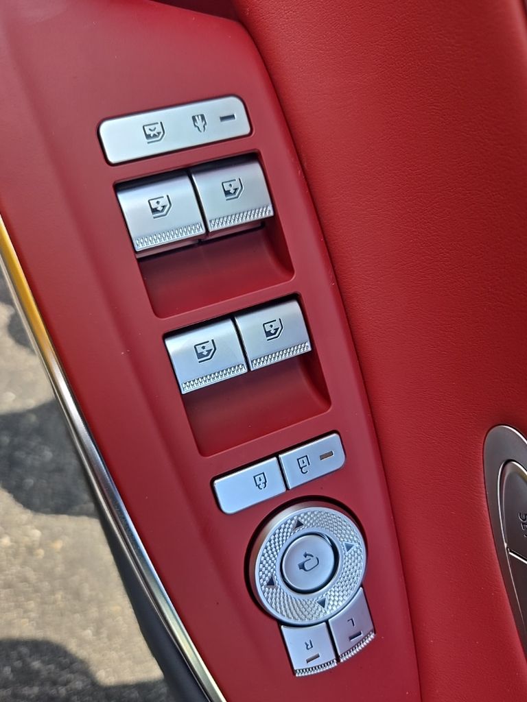 Thumbnail: 2026 Genesis GV70 - 20