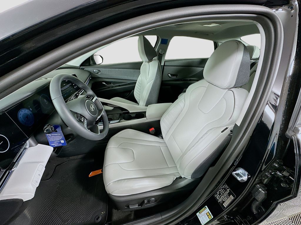 Thumbnail: 2026 Hyundai Elantra - 16