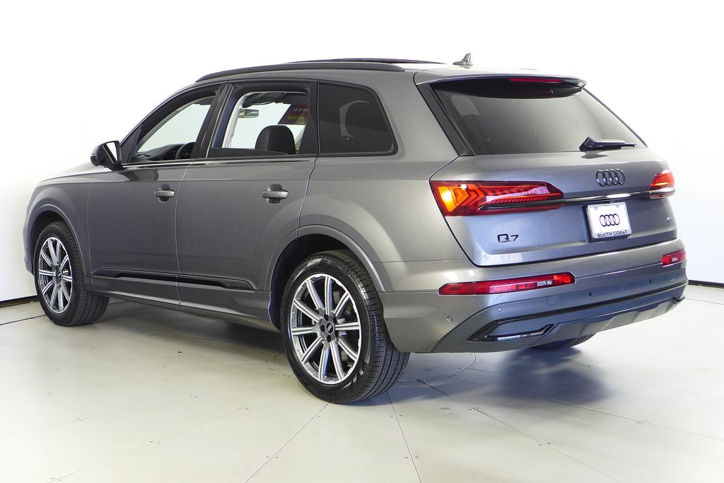 Thumbnail: 2023 Audi Q7 - 9