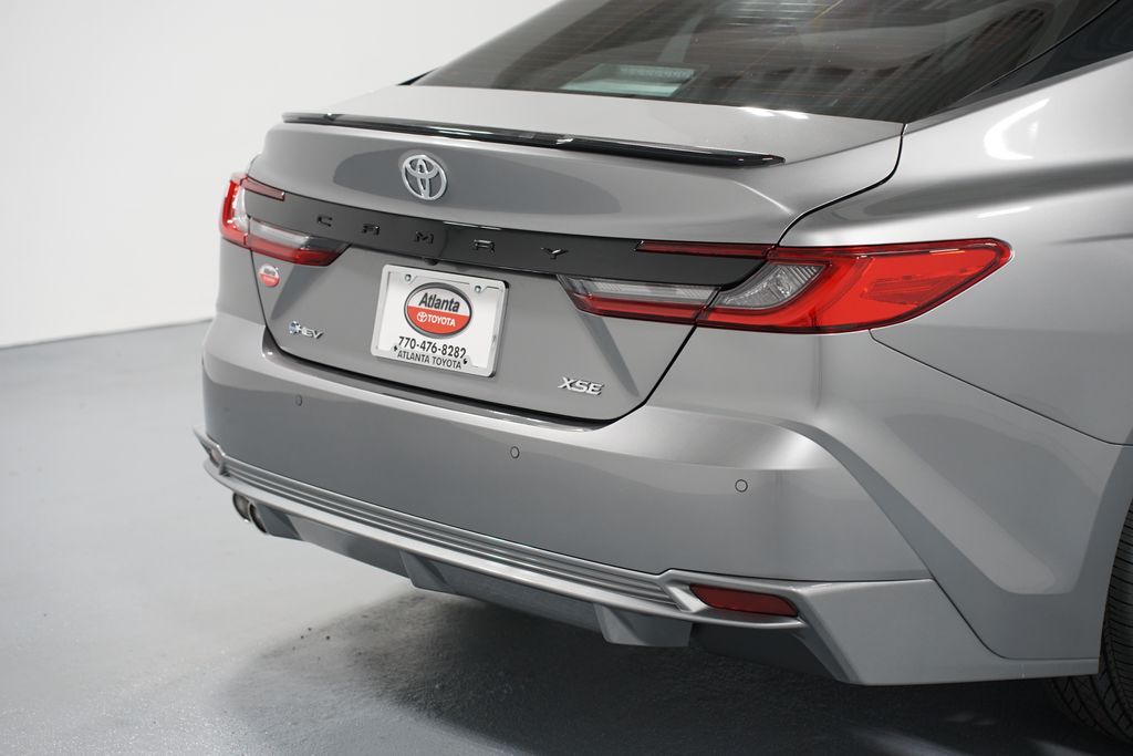 Thumbnail: 2025 Toyota Camry - 9