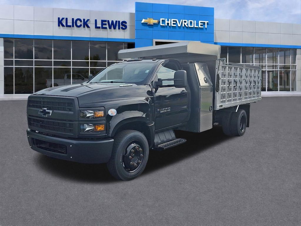 2024 Chevrolet Silverado 4500HD Work Truck - 2