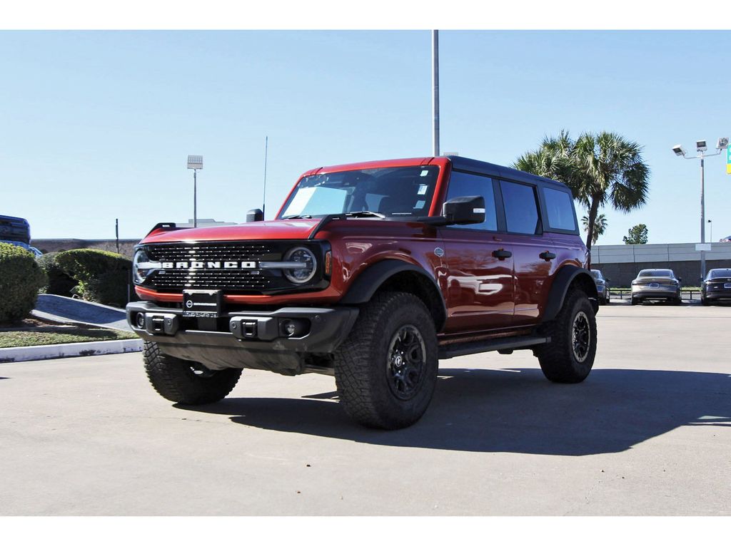 2023 Ford Bronco Wildtrak - 1