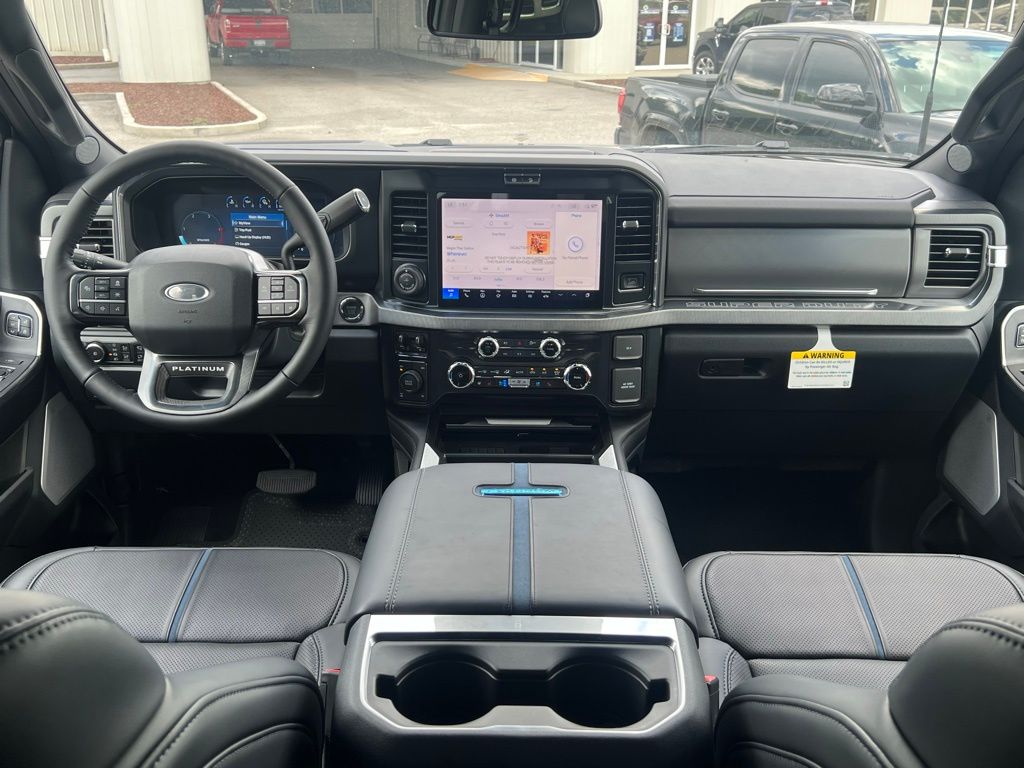 2025 Ford F-250SD Platinum - 3