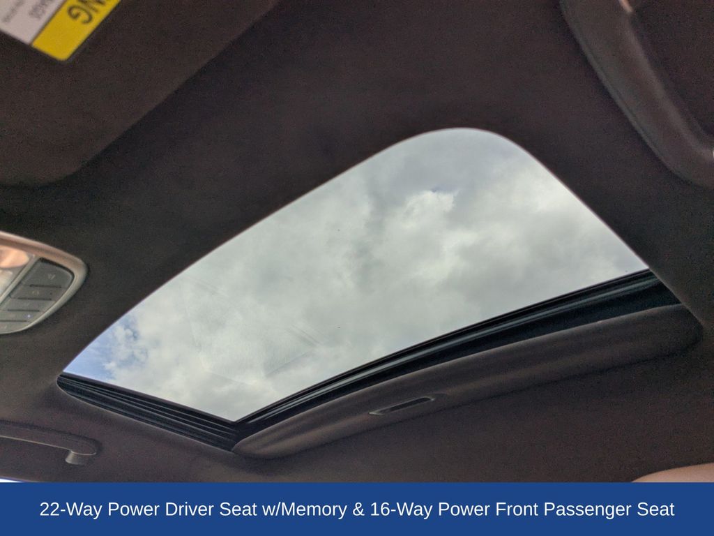 2021 Genesis G90 3.3T Premium RWD