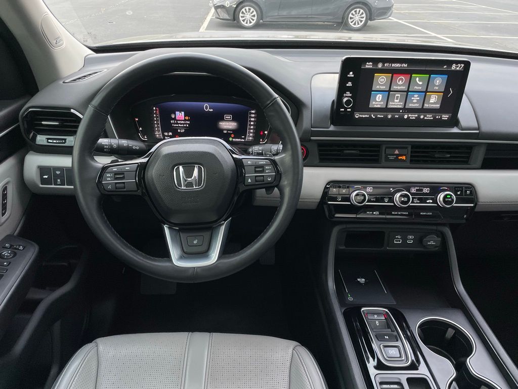 Thumbnail: 2023 Honda Pilot - 11