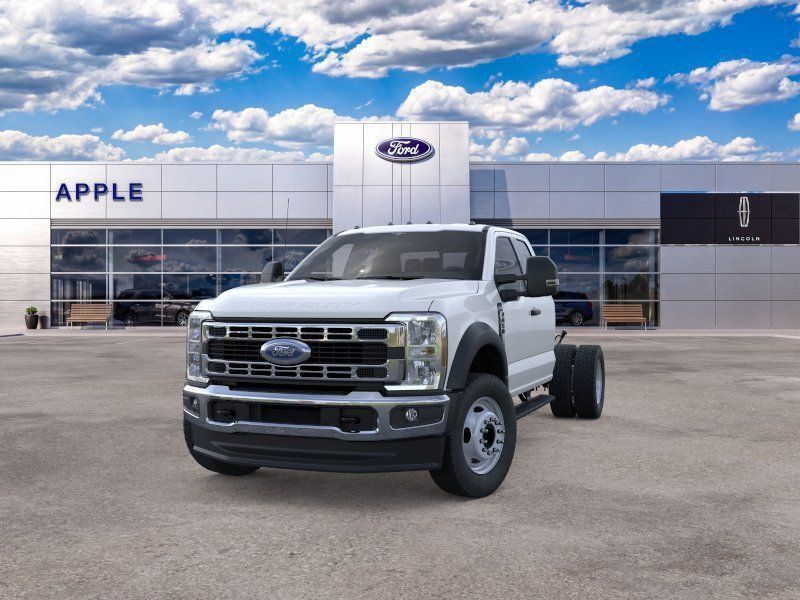 2025 Ford F-450 Chassis XL