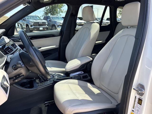 Used 2019 White BMW xDrive28i image 27