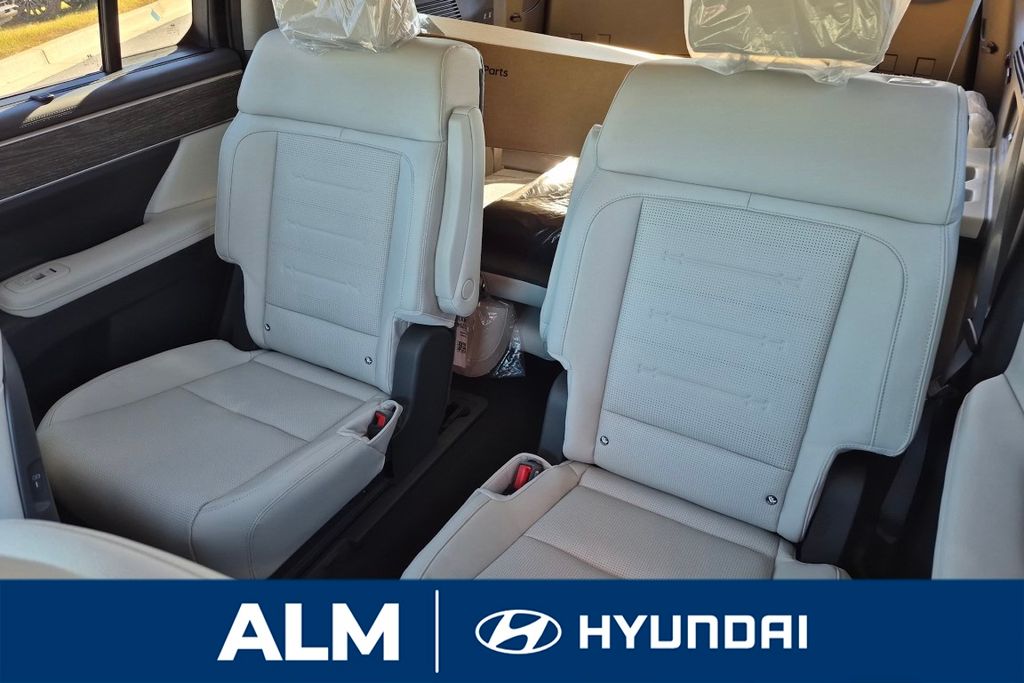 New 2026 Black Hyundai Limited image 16