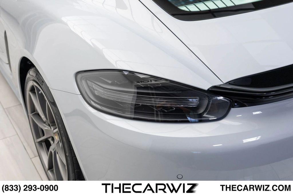 2023 Porsche 718 Cayman