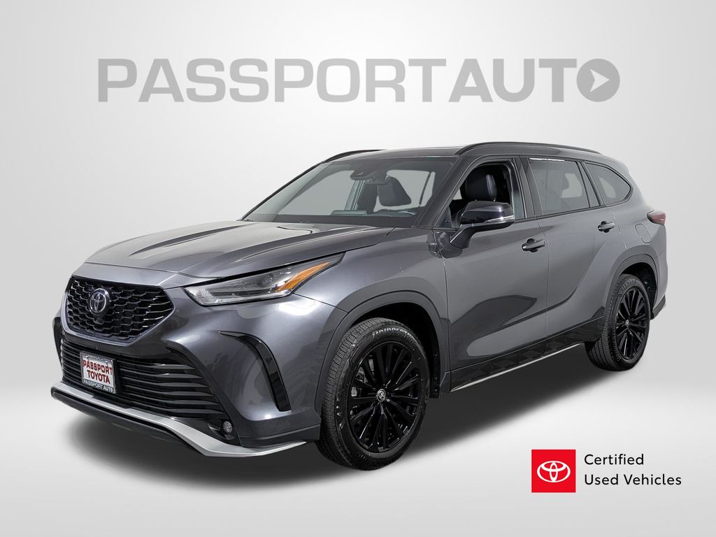 Magnetic Gray Metallic 2025 Toyota Highlander XSE AWD SUV / Crossover All-Wheel Drive Automatic