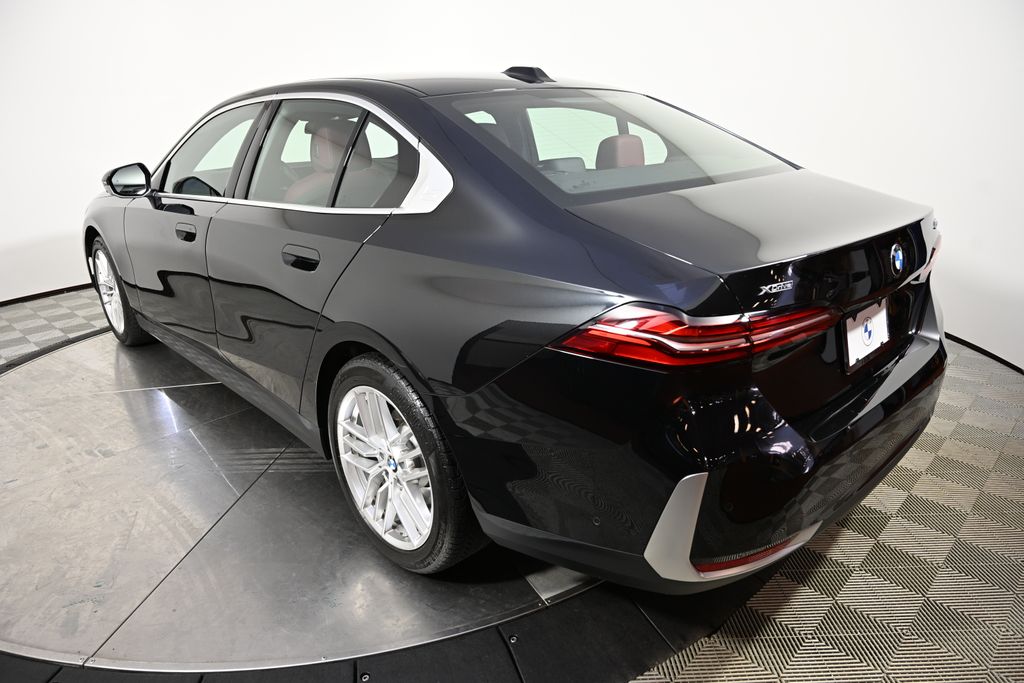 2024 BMW 5 Series 530i xDrive 3