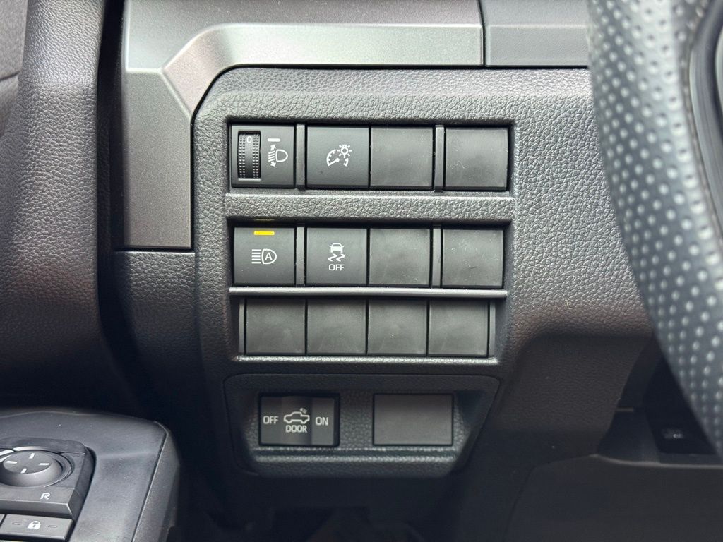 2025 Toyota Tacoma SR5 Double Cab photo 16