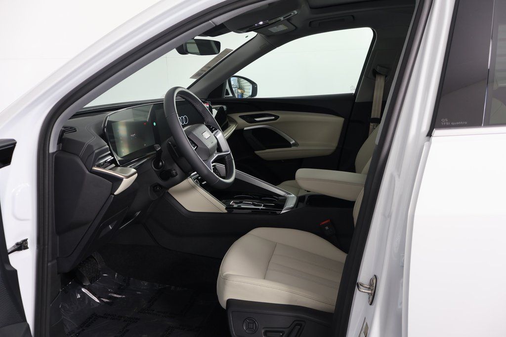 Thumbnail: 2025 Audi Q5 - 5