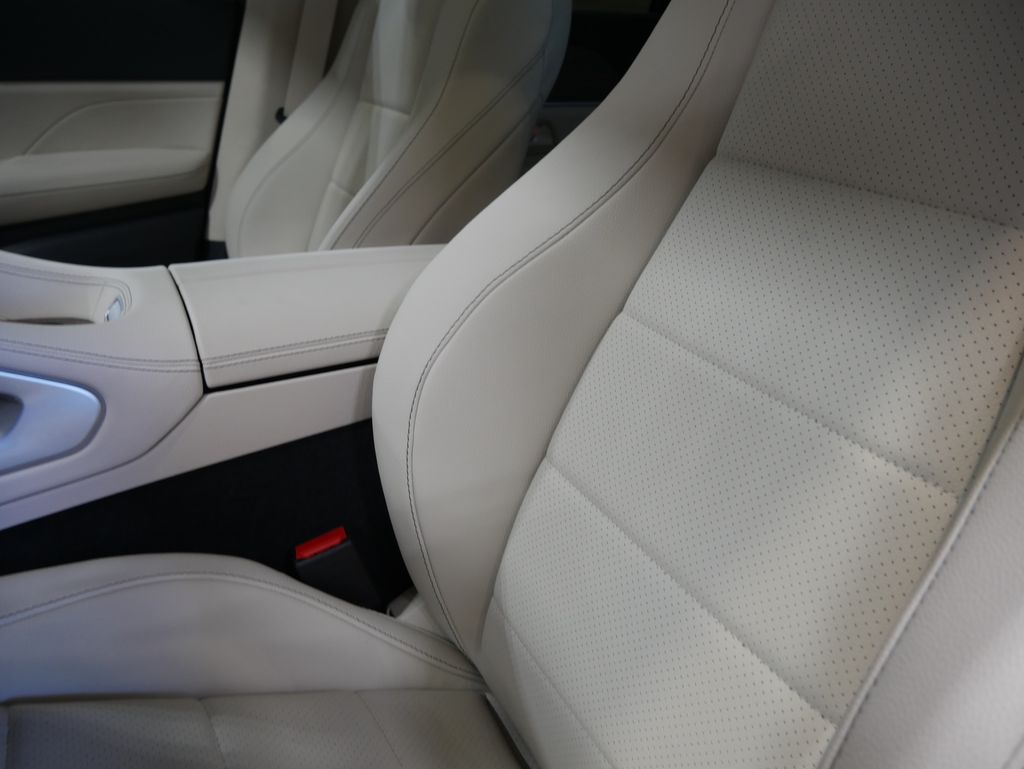 Thumbnail: 2026 Mercedes-Benz GLE - 20