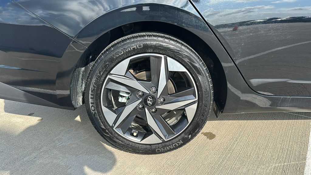 2023 Hyundai Elantra SEL Black at Baytown Hyundai