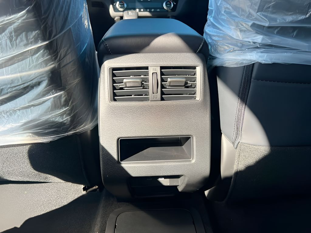 New 2026 Mitsubishi Outlander PHEV SUV