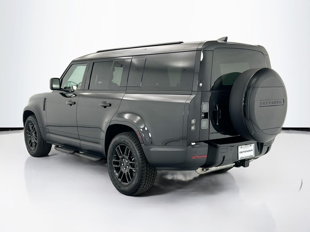 Thumbnail: 2026 Land Rover Defender - 7