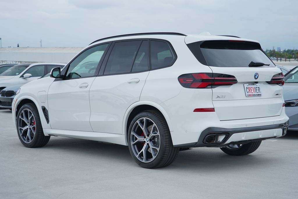 Thumbnail: 2026 BMW X5 - 8
