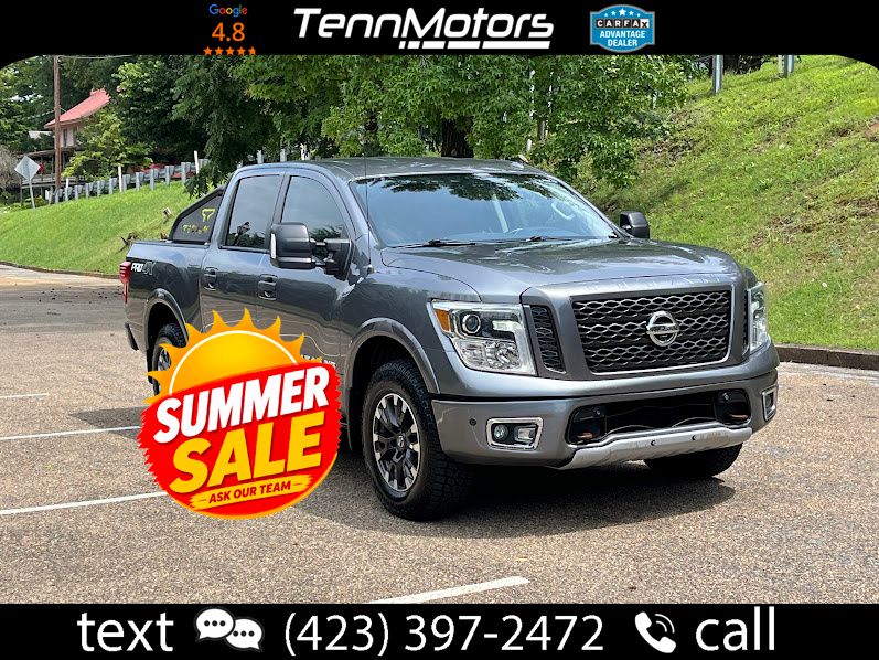 2018 Nissan Titan PRO-4X Crew Cab 4WD
