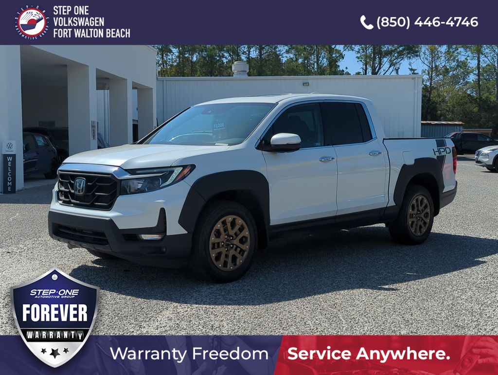 Platinum White Pearl 2022 Honda Ridgeline RTL-E AWD Pickup Truck All-Wheel Drive 9-Speed Automatic