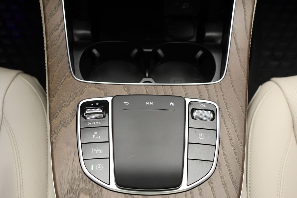 Thumbnail: 2023 Mercedes-Benz E-Class - 28