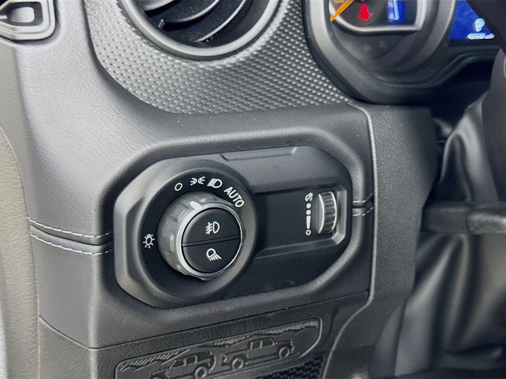 Used Car 2025 Jeep Gladiator  Rubicon For Sale Under $50,000 In Austin, Texas