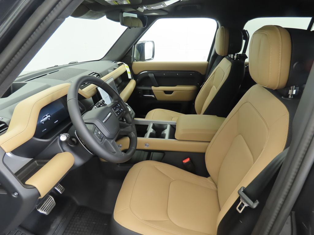 Thumbnail: 2025 Land Rover Defender - 21