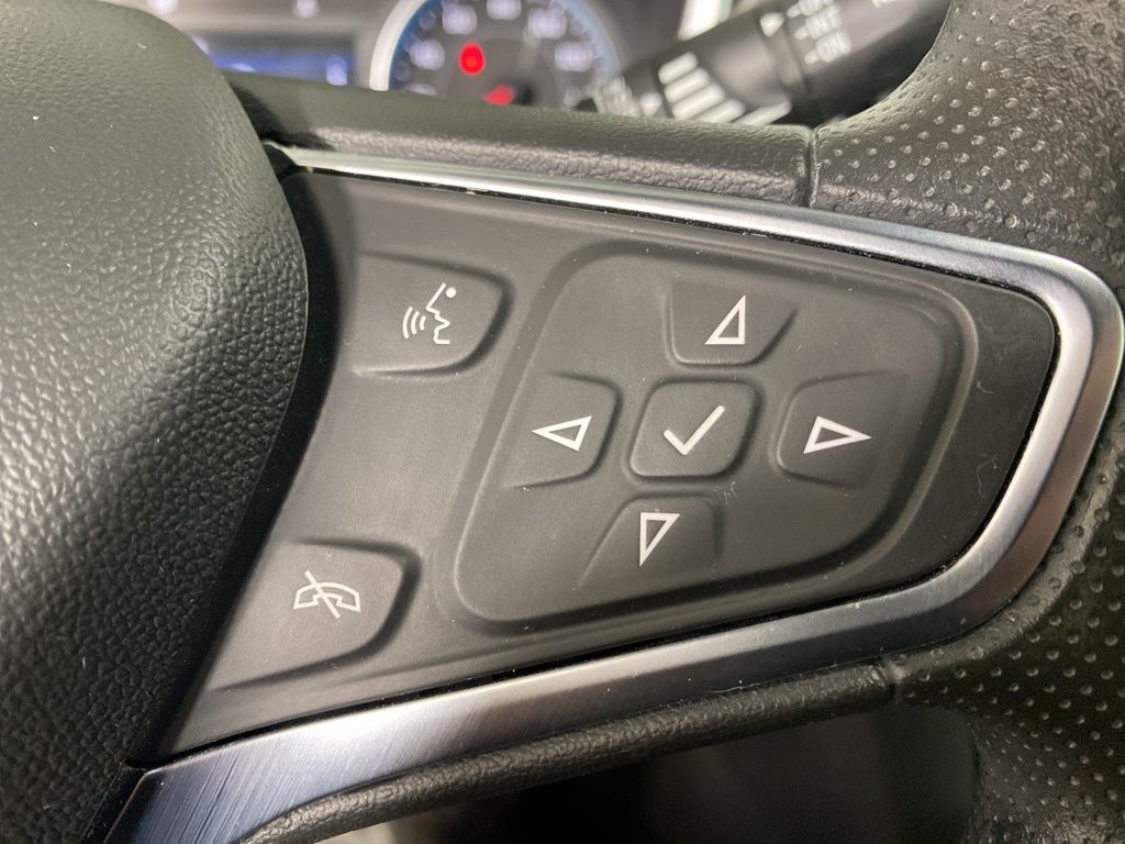 Used 2024 White Chevrolet LS image 9