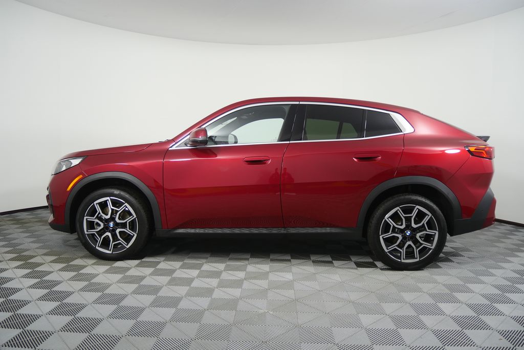 Thumbnail: 2024 BMW X2 - 6
