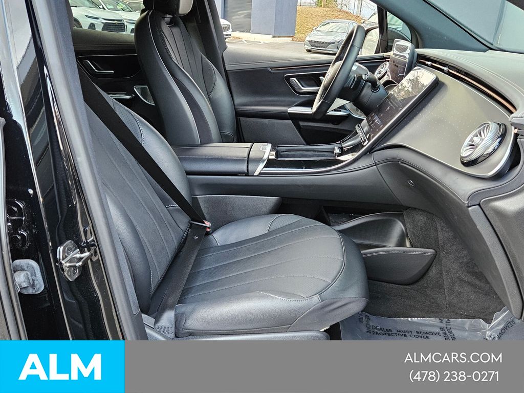 Used 2024  Mercedes-Benz 350 SUV image 19