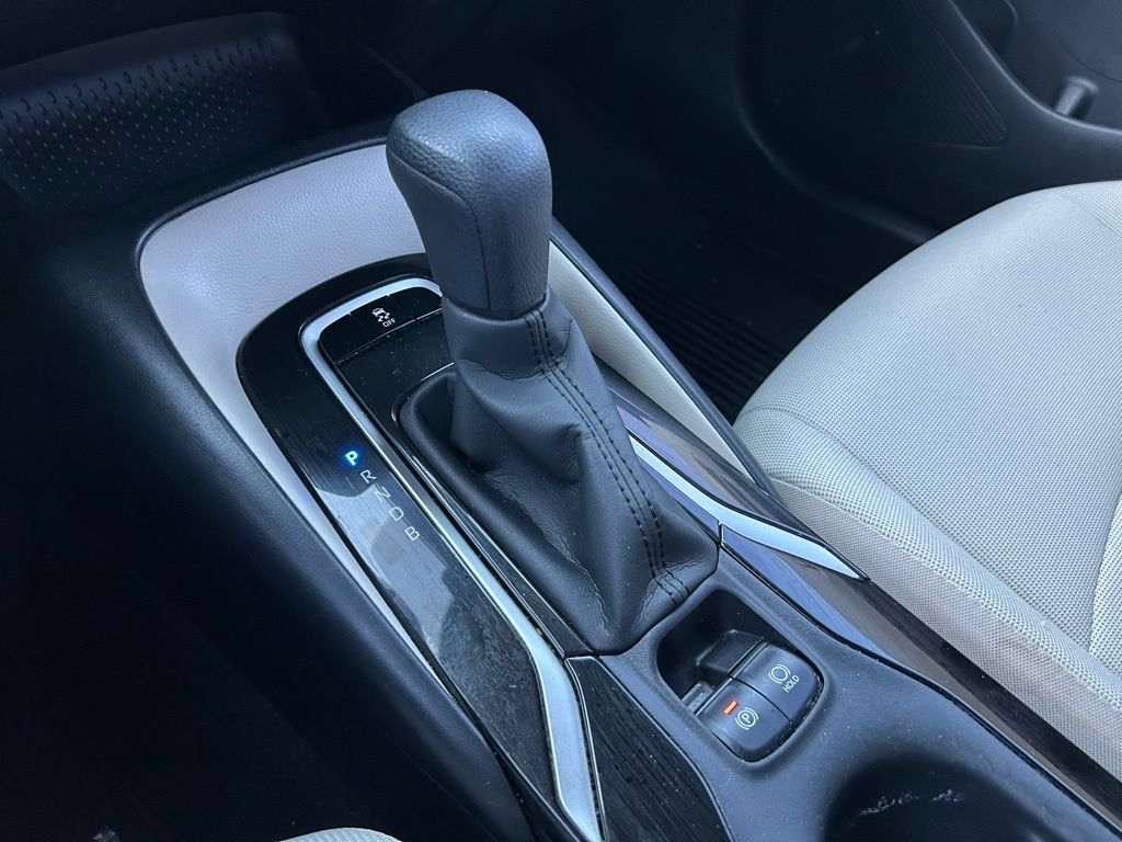 Thumbnail: 2022 Toyota Corolla - 25