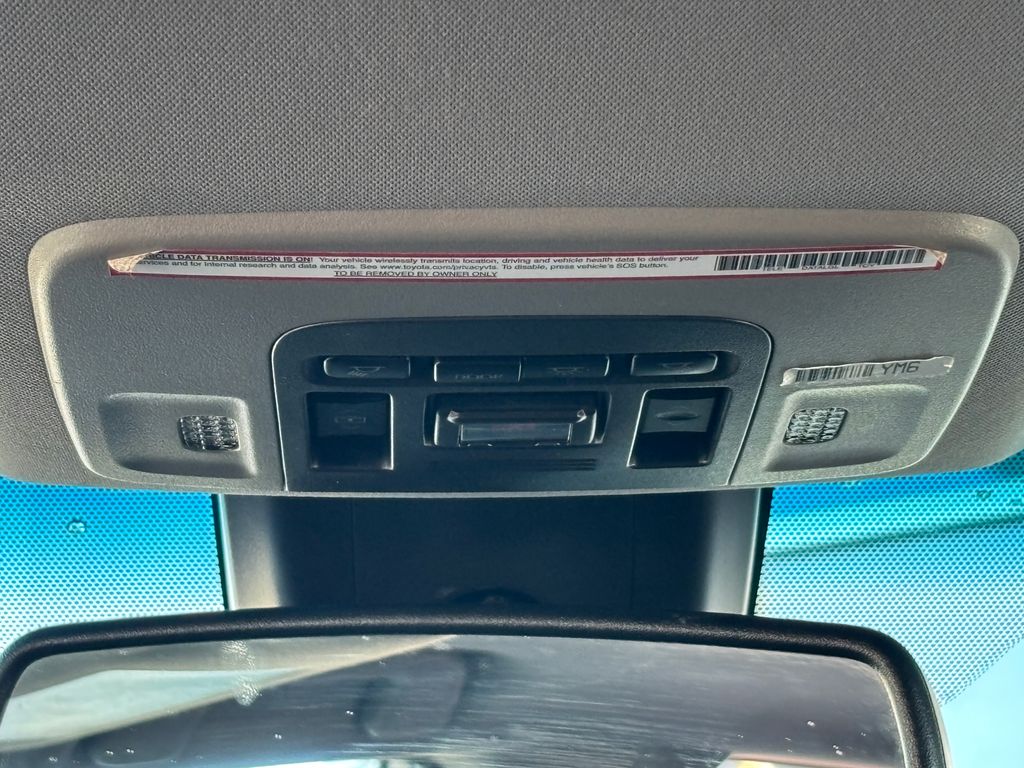 Thumbnail: 2023 Toyota Camry - 21