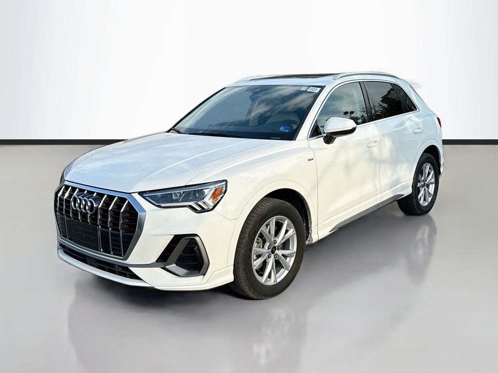 2023 Audi Q3 Premium Plus