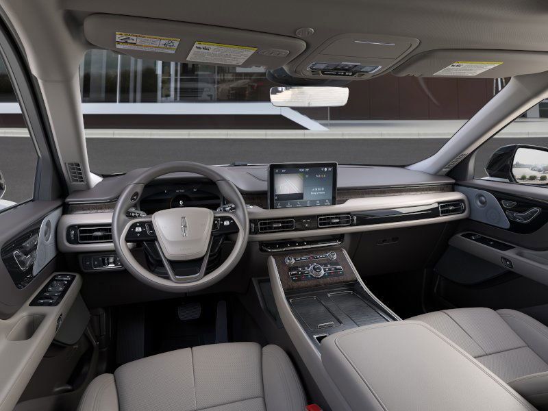 Thumbnail: 2024 Lincoln Aviator - 9