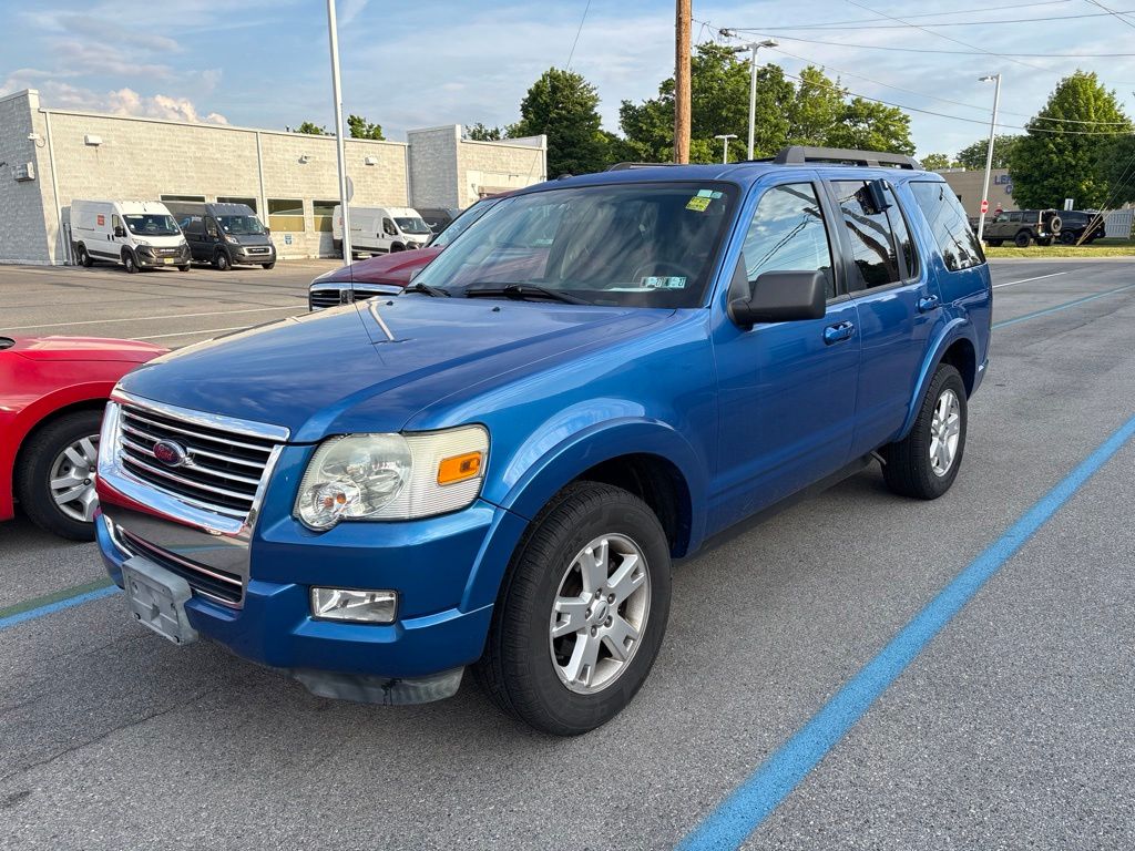 2010 Ford Explorer — photo 3