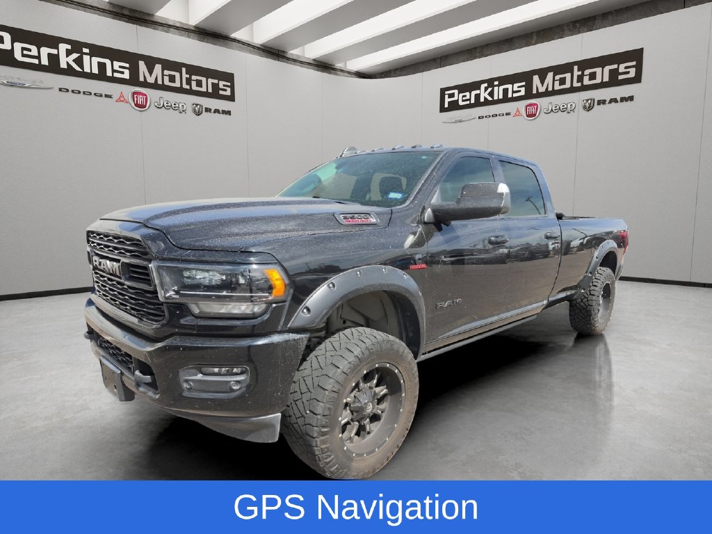 Diamond Black Crystal Pearlcoat 2020 RAM 3500 Pickup Truck Four-Wheel Drive 6-Speed Automatic
