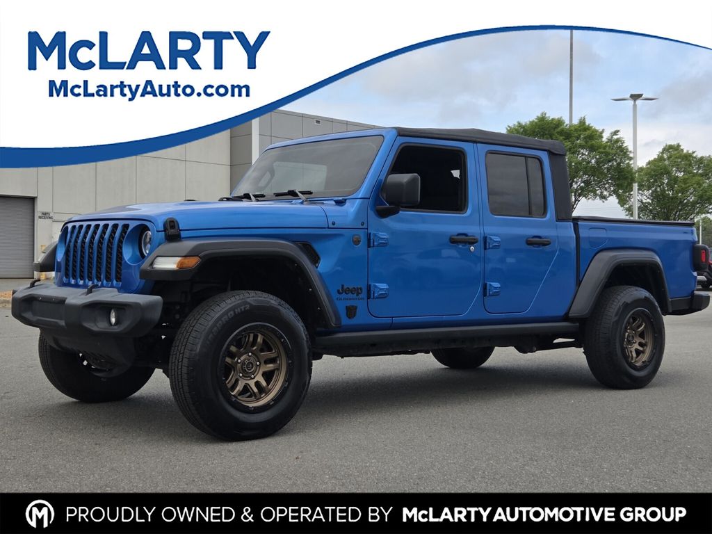 Hydro Blue Pearlcoat 2022 Jeep Gladiator Sport Crew Cab 4WD Pickup Truck Four-Wheel Drive 6-Speed Manual