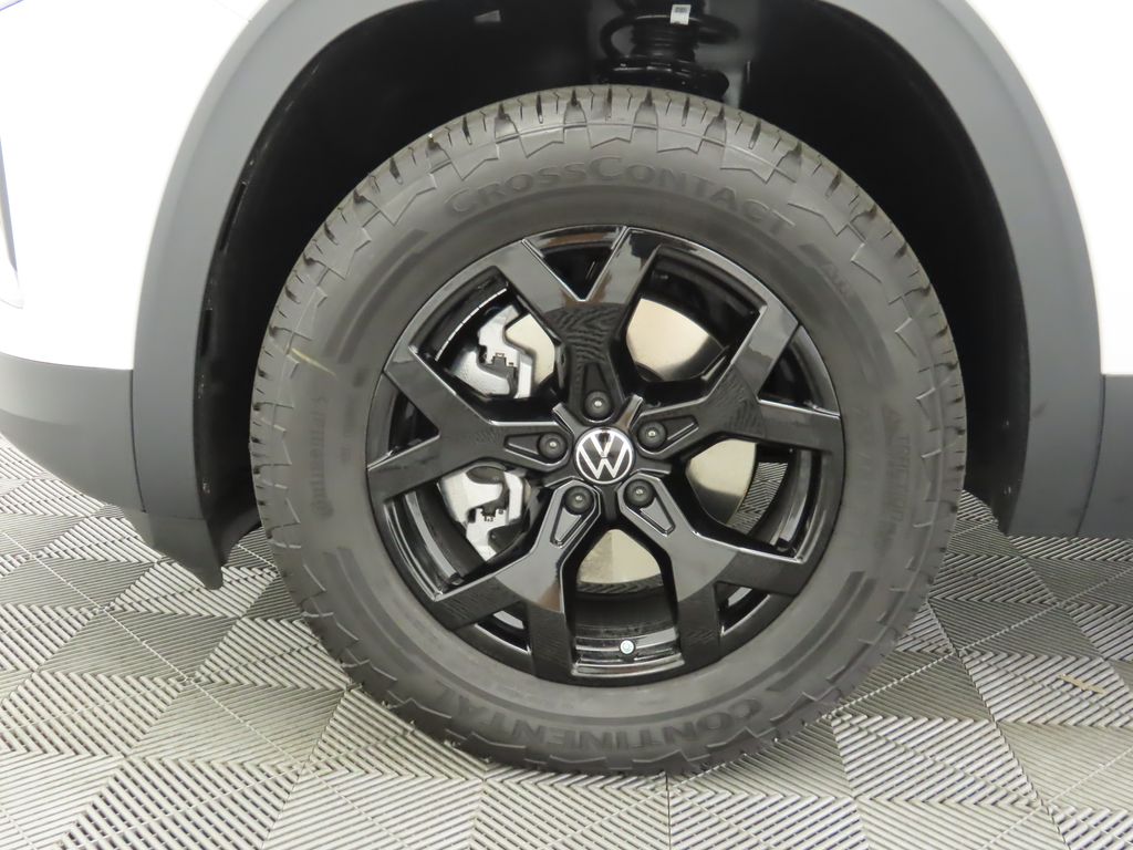 Thumbnail: 2025 Volkswagen Atlas - 31