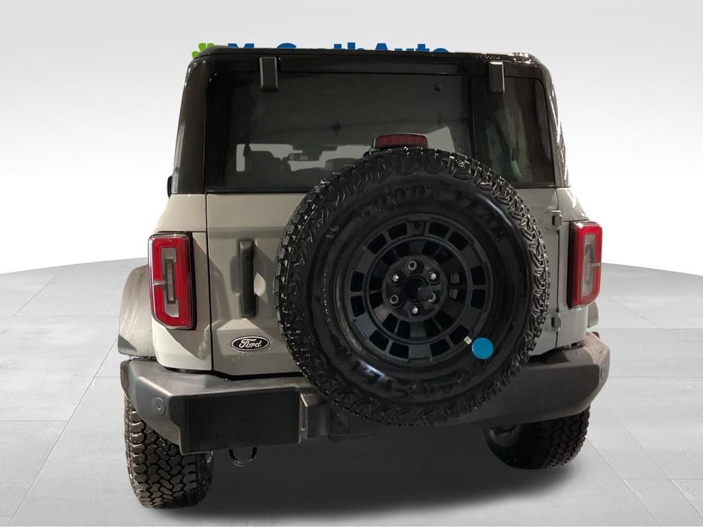 New 2026 Gray Ford Outer Banks image 5